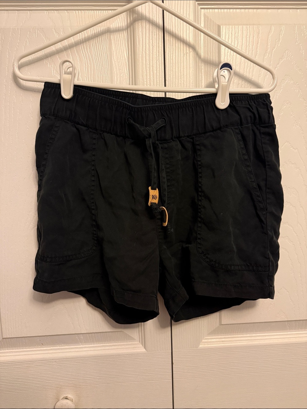 Tentree Black Drawstring hike shorts